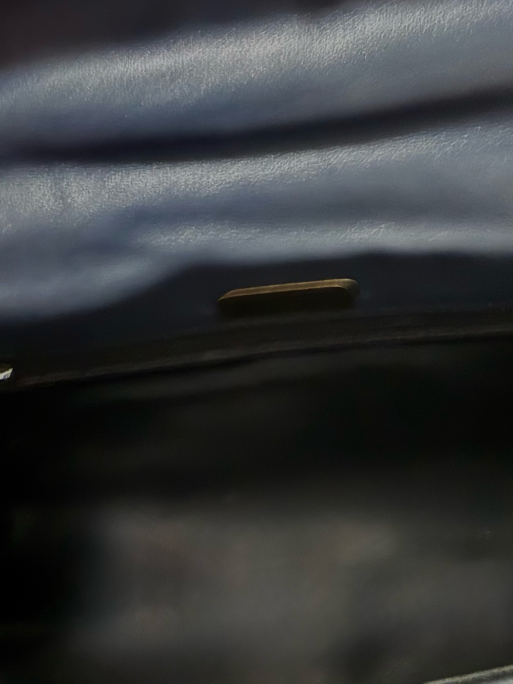 Anne Klein Navy Blue Leather Crossbody Bag - Picture 7 of 9